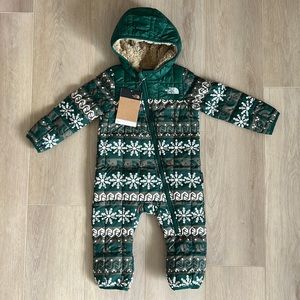 NWT The North Face 6-12m Infant Thermo Eco Bunting Green Snowflake Lined
